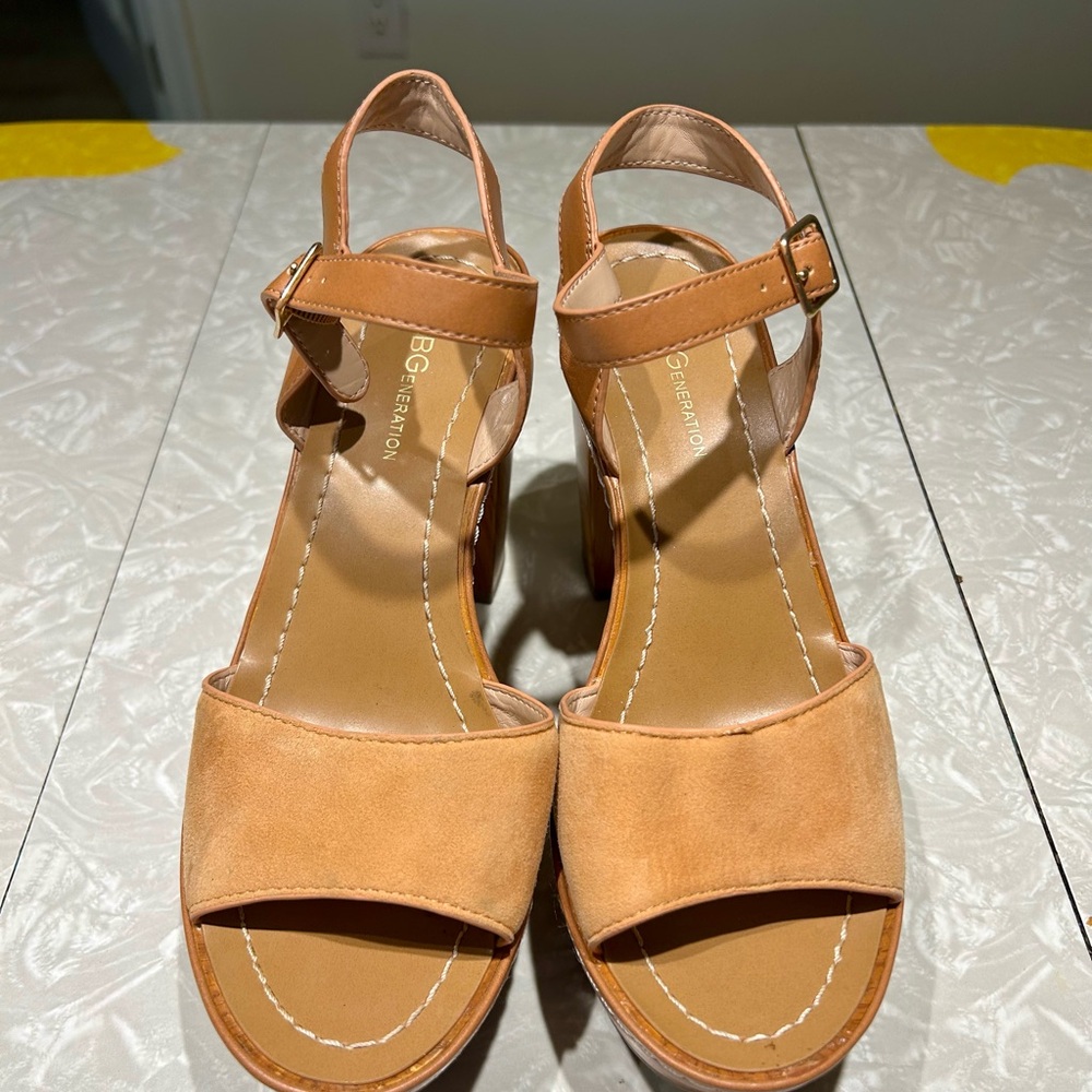 Bcbgeneration Platform Sandals - image 2